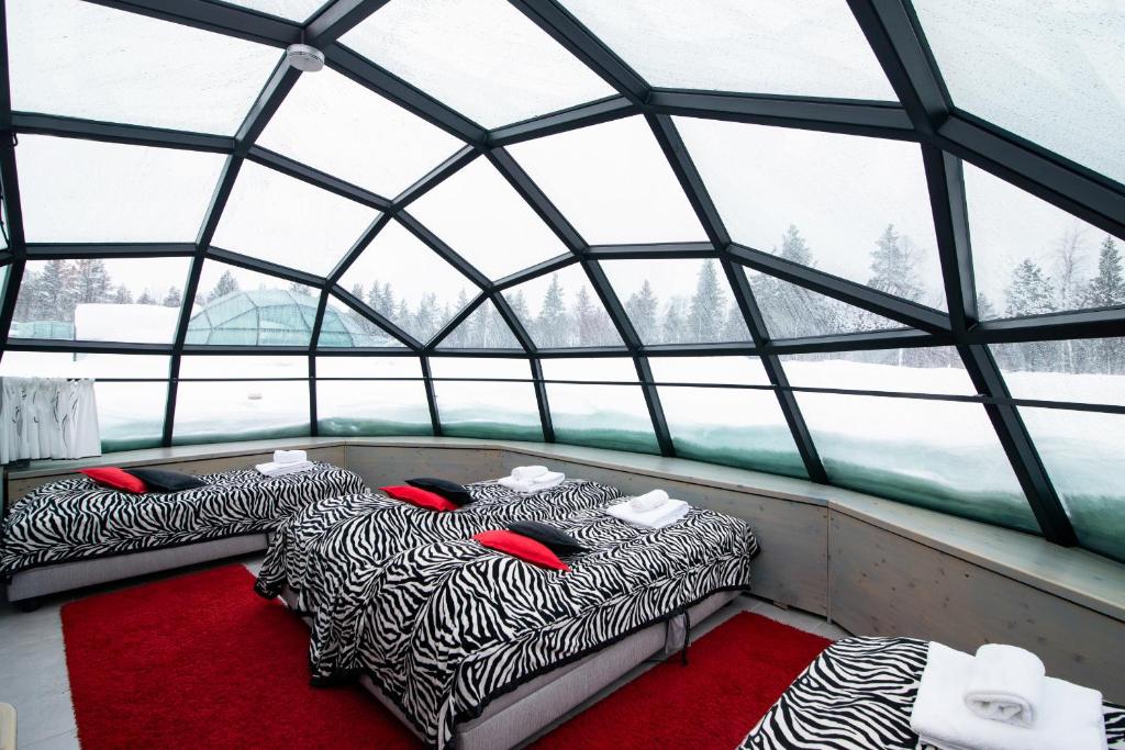 هتل لاپلند ویلیج ایگلو